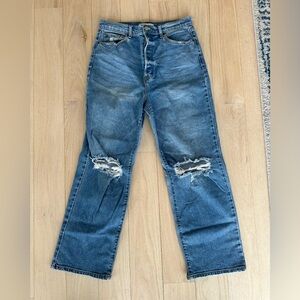 Willow And Root Women’s High Rise Dad Jeans Distressed Size 32